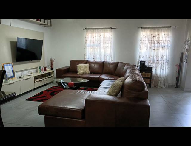 3 BEDROOM APARTMENT FOR SALE IN BRAKPAN NORTH